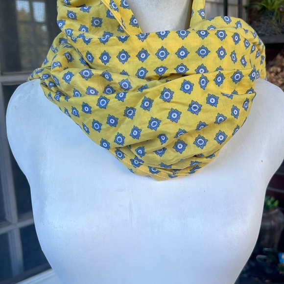 Nautica Patterned Cotton Scarf - Picture 1 of 7